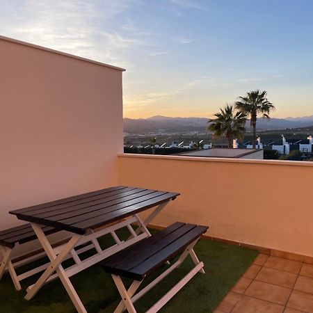 Golf, Sol Y Mar En Baviera Golf Caleta De Velez Exterior foto